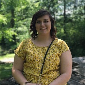 Meet your Posher, Andrea